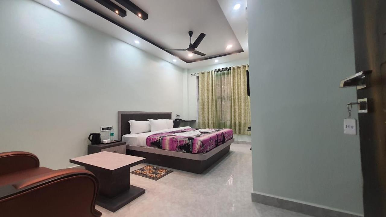 Kaziranga Guest House, Kohora Home Golaghat Kültér fotó